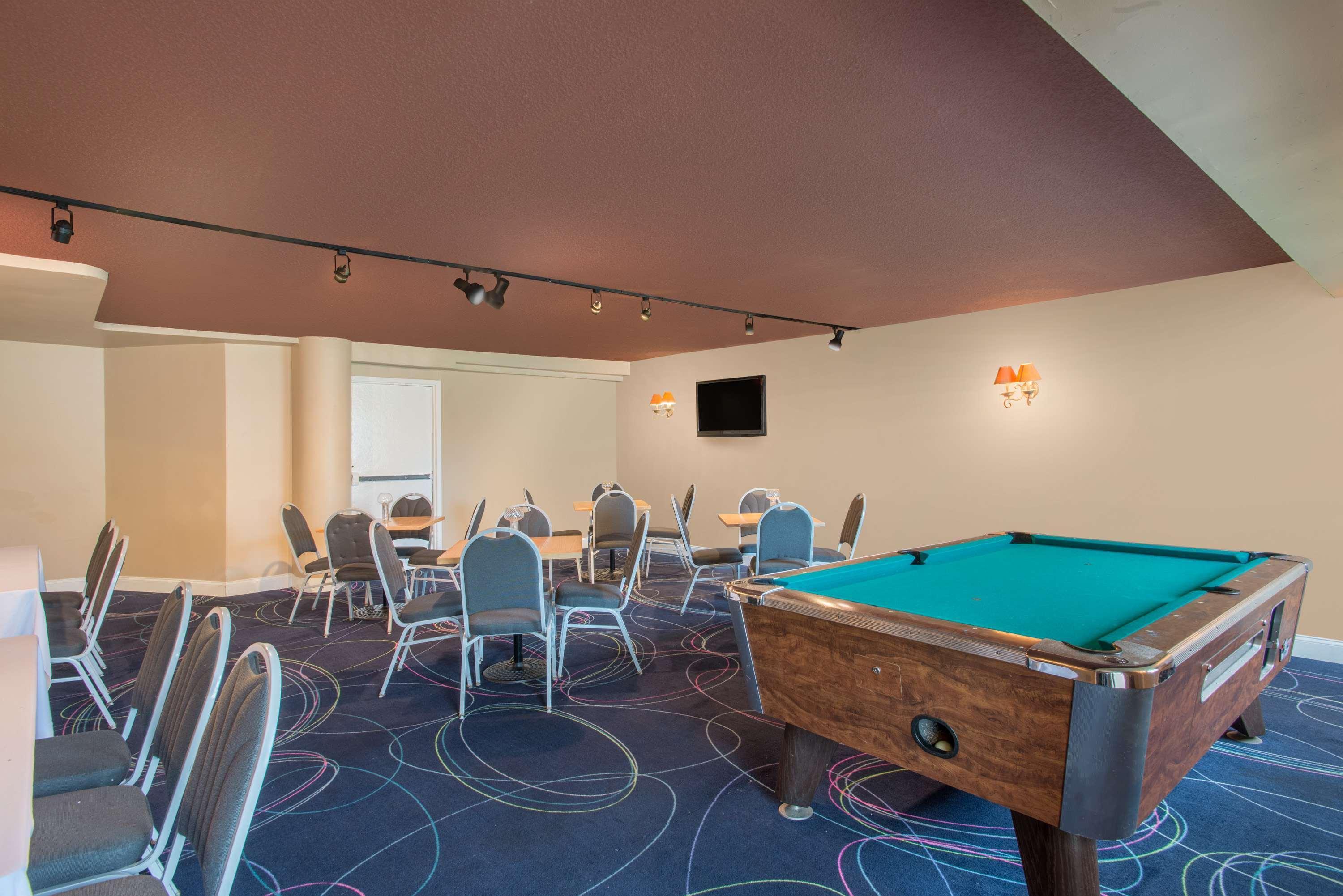 Ramada By Wyndham Allentown Bethlehem Exterior foto